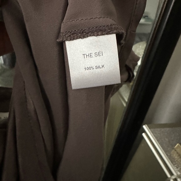 The sei draped top - Picture 7 of 7